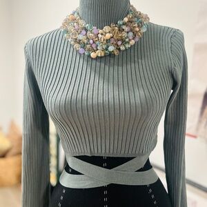 FITTED CROPPED LONG SLEEVE
